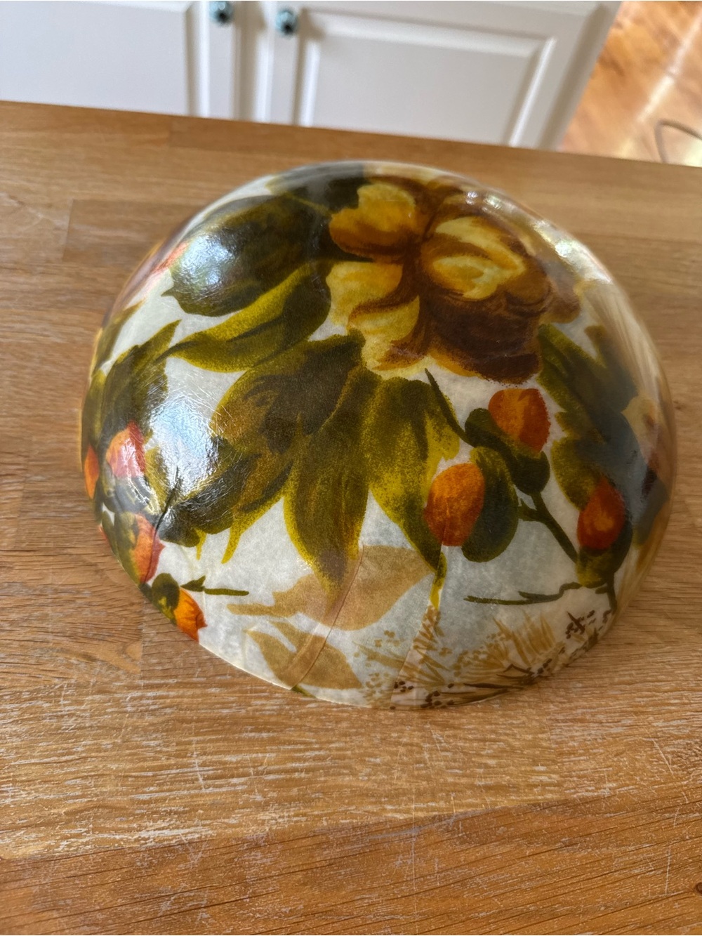 Traymold MCM Fiberglass Bowl | Autumn Floral | 1960s | Serving Bowl - Picture 7 of 8